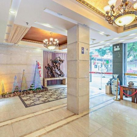 Royal Garden Hotel Гуанчжоу Екстер'єр фото